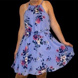 Blue Rain, periwinkle size M A line dress. With keyhole on back